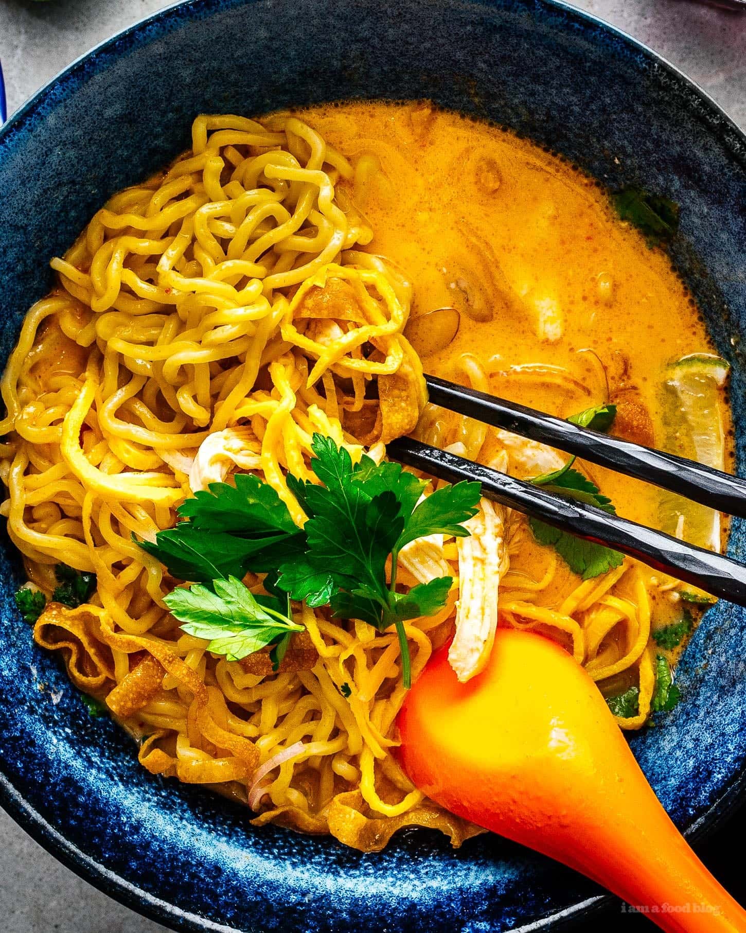 khao soi thai noodle soup | www.iamafoodblog.com