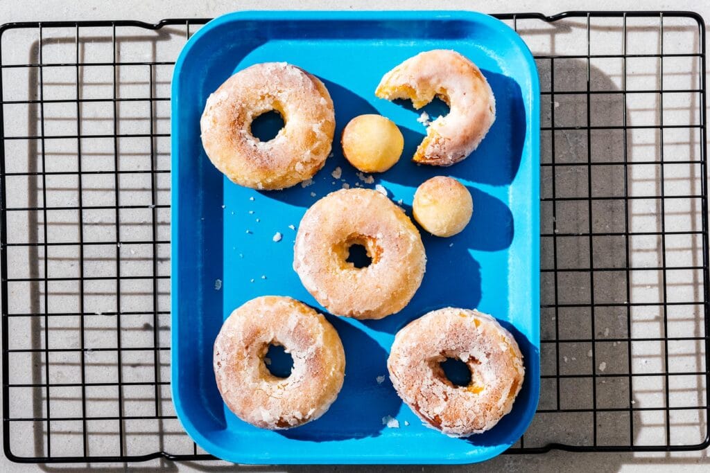 air fryer donuts | www.iamafoodblog.com