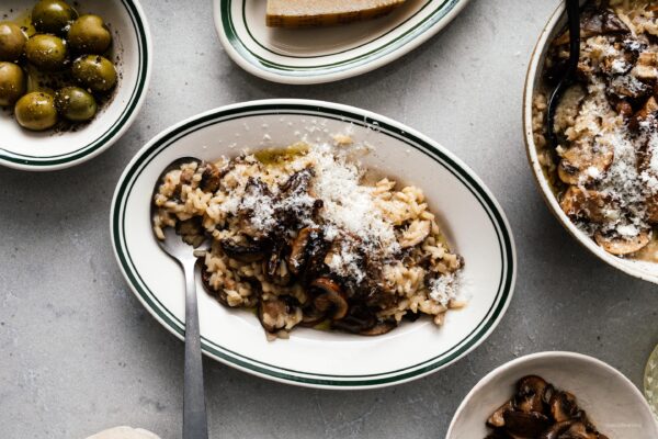 Creamy, umami packed garlicky brown butter mushroom risotto: nutty brown butter pan seared mushrooms throughout and on top. | www.iamafoodblog.com