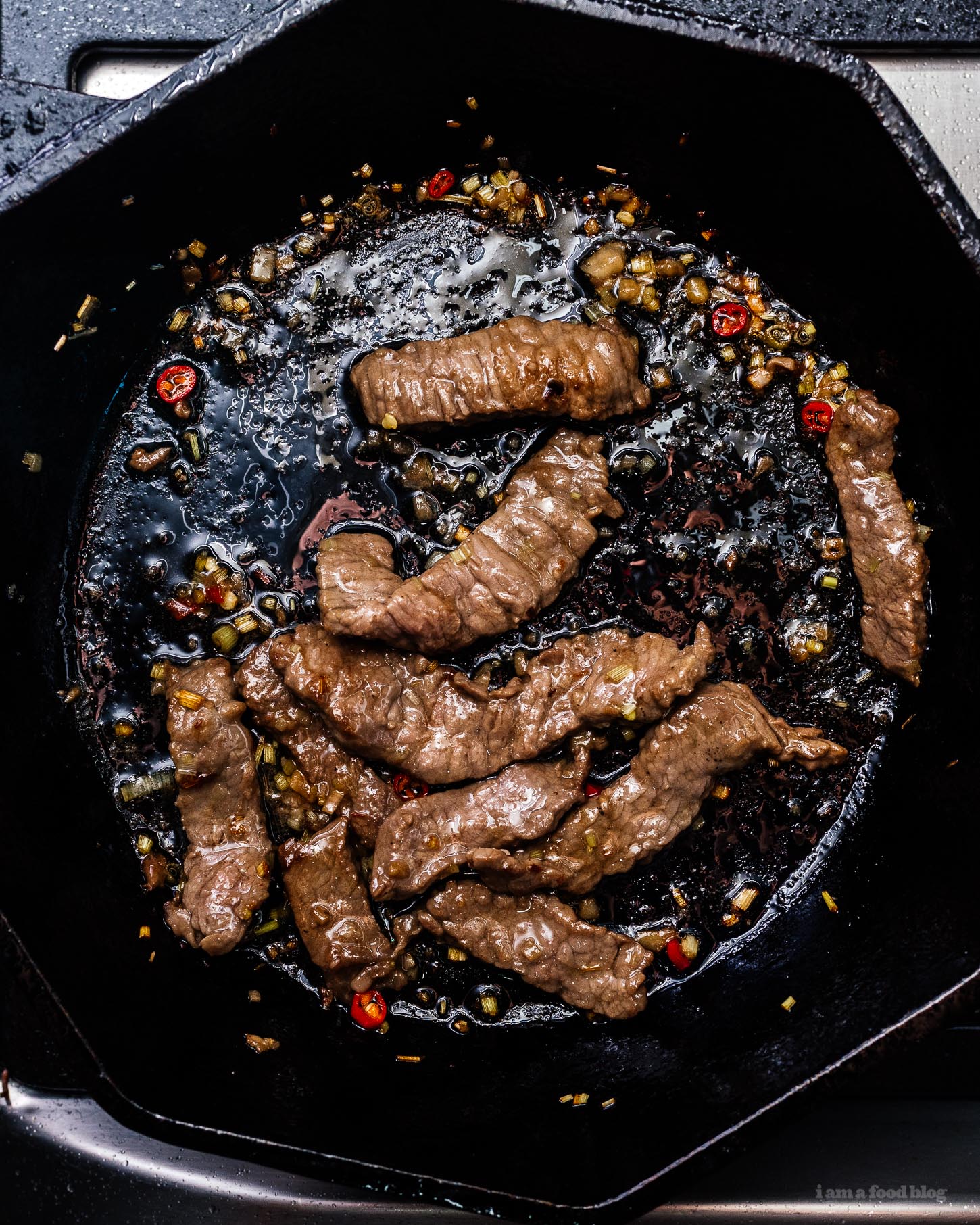 Bún Bò Xả Ớt - Vietnamese Lemongrass Beef Recipe | www.iamafoodblog.com