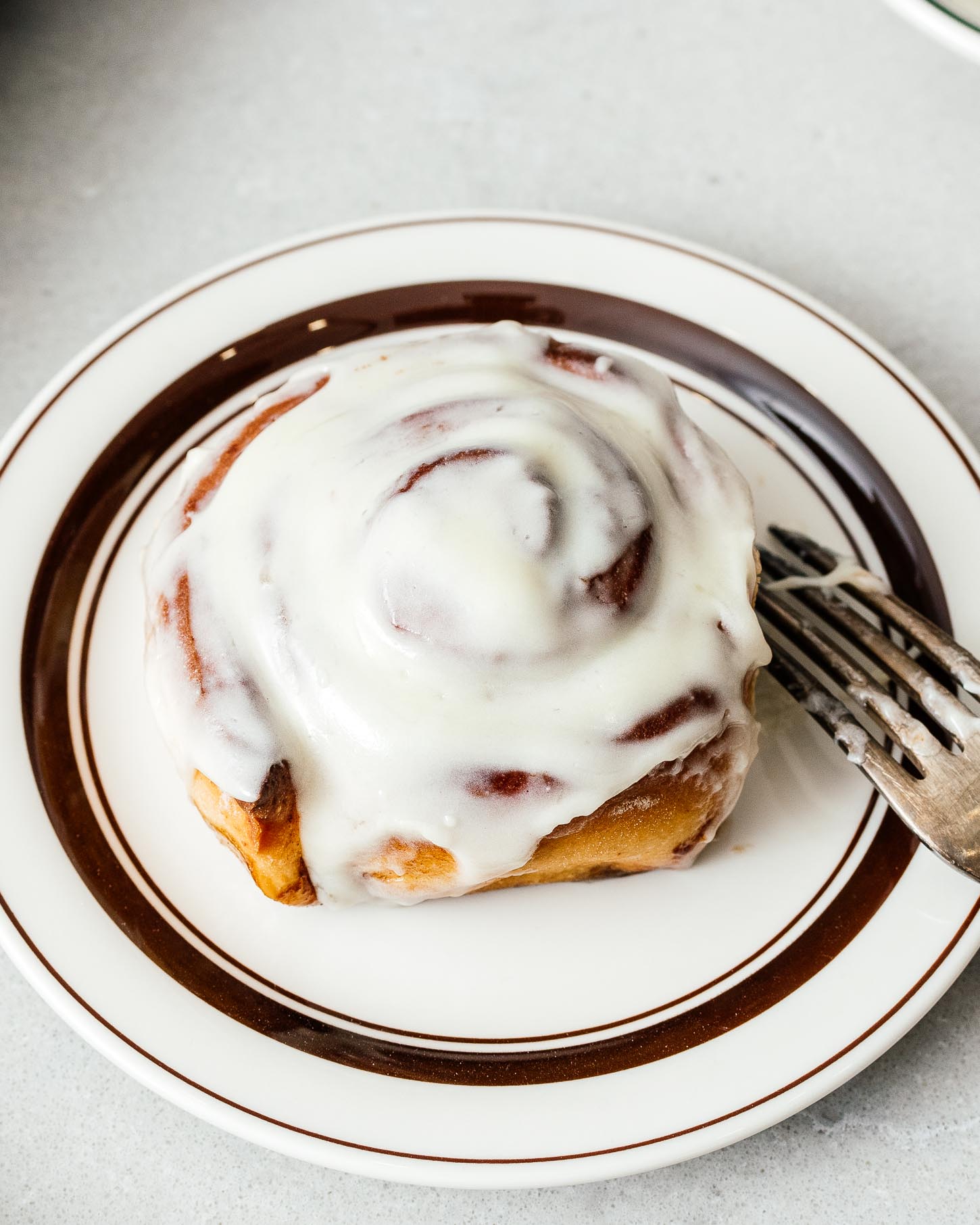 cinnamon roll | www.iamafoodblog.com