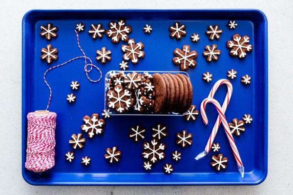 simple cut out gingerbread cookies #gingerbread #baking #cookies #recipe