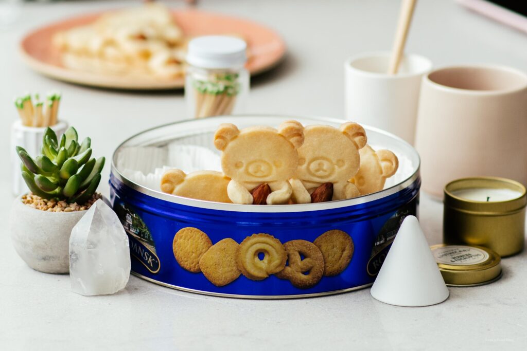 Rilakkuma Bear Hugging Almond Shortbread | www.iamafoodblog.com