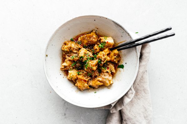 Spicy Chili Oil Wontons Recipe | www.iamafoodblog.com