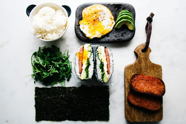 how to make onigizaru or sushi sandwiches - www.iamafoodblog.com