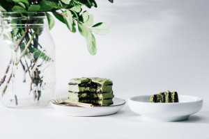 mini matcha ice box cake - www.iamafoodblog.com