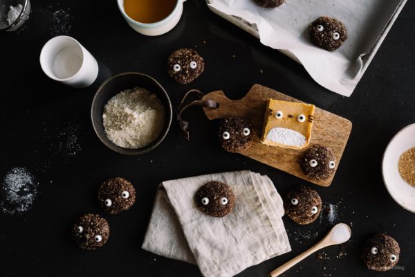 totoro soot sprite chocolate sparkle cookies - www.iamafoodblog.com