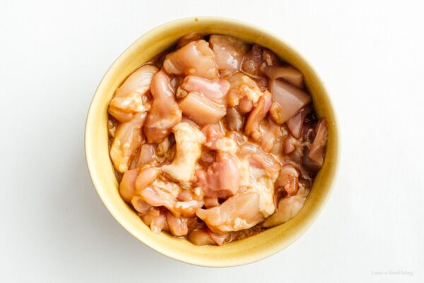 marinating chicken | www.iamafoodblog.com