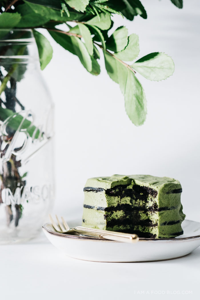 mini matcha ice box cake - www.iamafoodblog.com