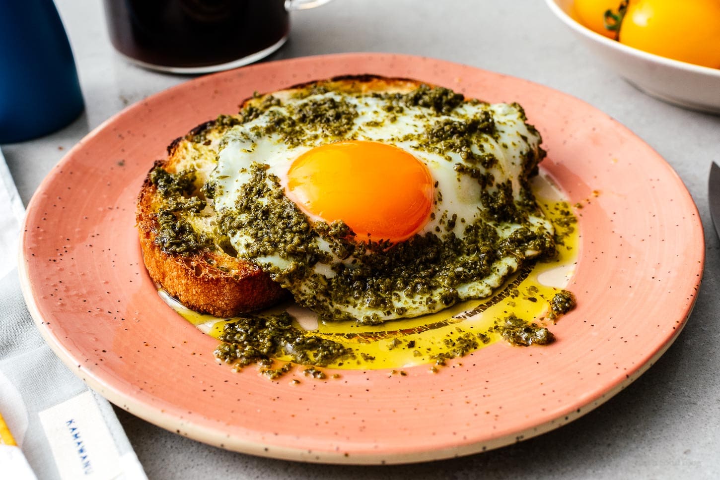 pesto eggs | www.iamafoodblog.com