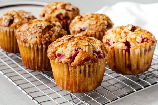 strawberry oatmeal muffins | www.iamafoodblog.com